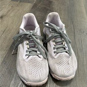 Reebok Women's Gray and White Athletic Shoes